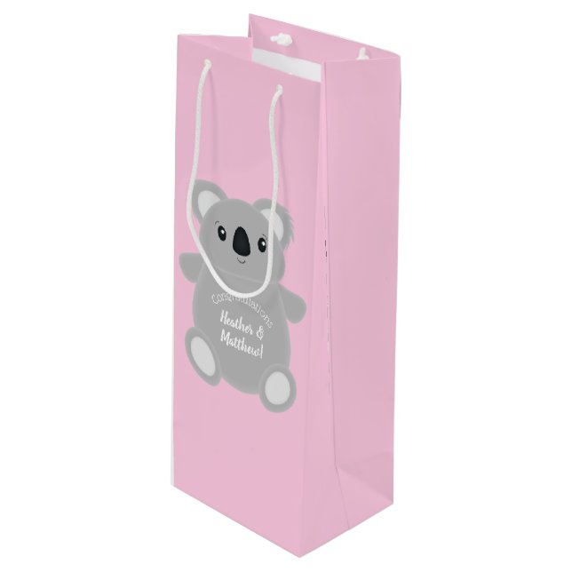 Koala Bear Baby Shower Girl Geschenktüte Für Weinflaschen (Vorderseite Schrägansicht)