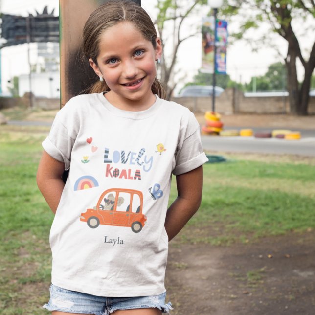 Koala Little Girl First Name Süße Tier T-Shirt (Von Creator hochgeladen)