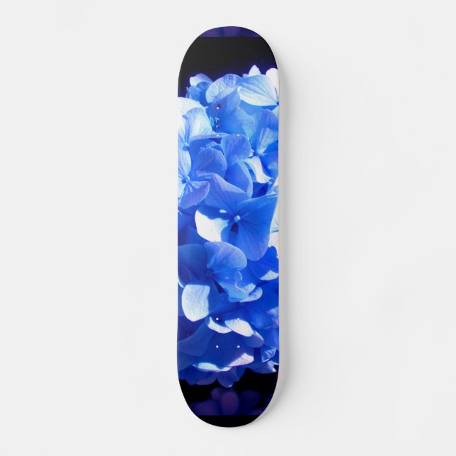 Kobaltblau Blütenblütenelegante Hydrangeas Skateboard (Vorderseite)