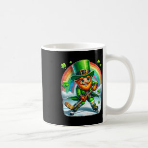 Kobold beim Eishockeyspiel am St. Patrick's Day Kaffeetasse