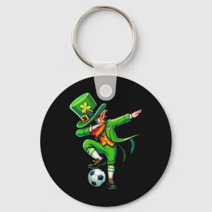 Kobold spielt Fußball St. Patricks Day Sport Herre Schlüsselanhänger