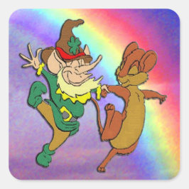 Kobold und Maus tanzen mit Regenbogen Quadratischer Aufkleber