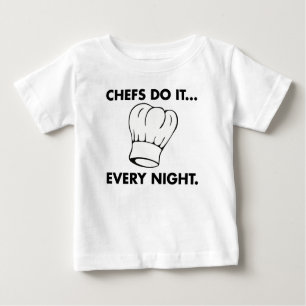 Köche tun es... Jede Nacht Baby T-shirt