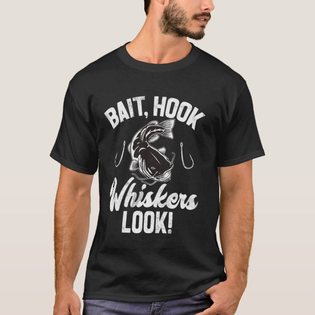 Köder Haken Bartsieger Wels T-Shirt (Vorderseite)