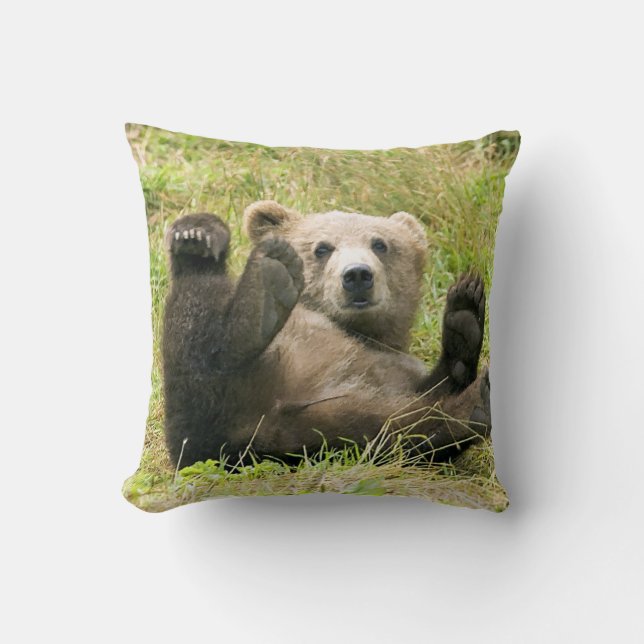 Kodiak Bear Cub Kissen (Vorderseite)