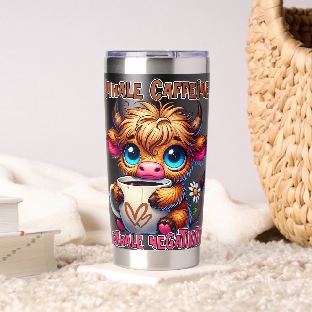 Koffein einatmen, Negativität ausatmen  Thermobecher (Wohnzimmer (gedreht))