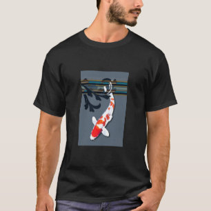 Kohaku Koi in den dekorativen Teich-Pflanzen T-Shirt