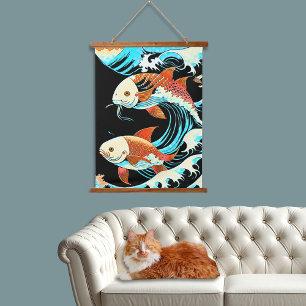 Koi-Fisch in einer großen Welle im Comic-Stil  Wandteppich Mit Holzrahmen