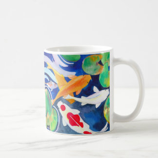 Koi Karpfen es Kaffeetasse