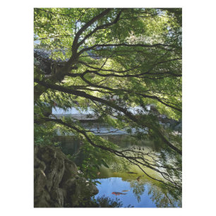 Koi Pond in Chinese Garden Tischdecke