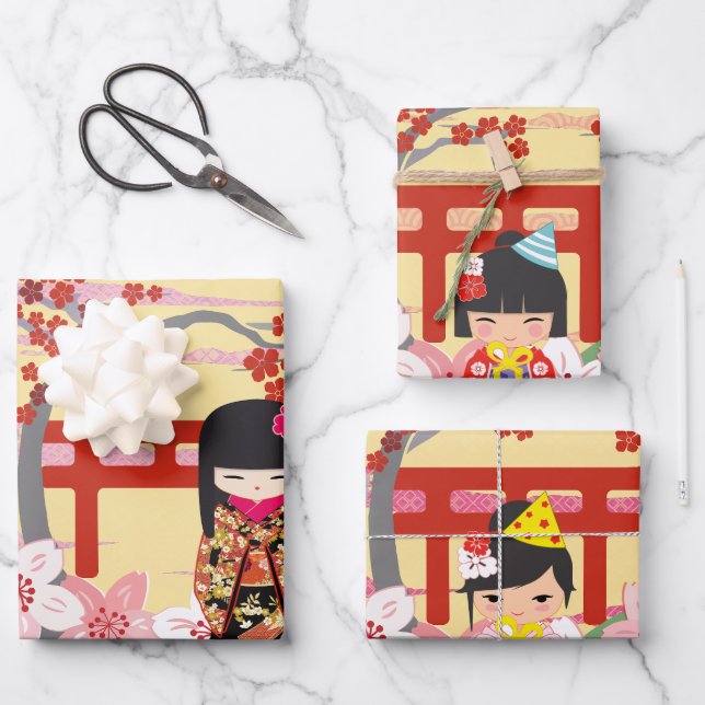 Kokeshi Doll Birthday Geschenkpapier Set (Vorderseite)