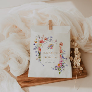 Kokette Blumenwiese   Sommerhochzeit Geschenktütchen