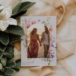 Kokette Blumenwiese | Summer Wedding Foto Save The Date