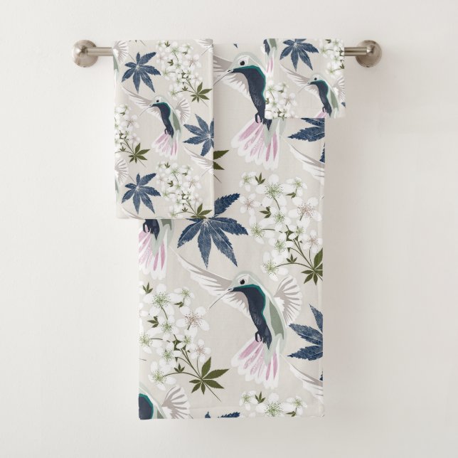 Kolibris und weiße Blumen. Badhandtuch Set (Insitu)