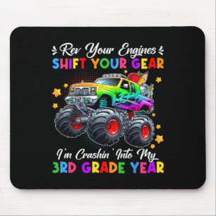 Kollision mit meinem Monstertruck aus der 3. Klass Mousepad
