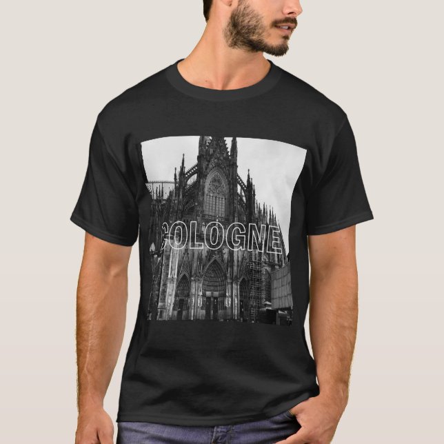 Kölner Altstadtkirche in Deutschland T-Shirt (Vorderseite)