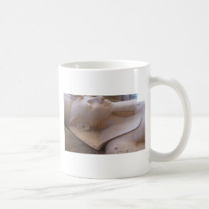 Kolossale Kalksteinstatue von Ramses II Memphis Kaffeetasse