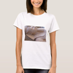 Kolossale Kalksteinstatue von Ramses II Memphis T-Shirt