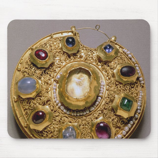 Kolt Medaillon, GoldSet mit Perlen und Mousepad (Vorne)