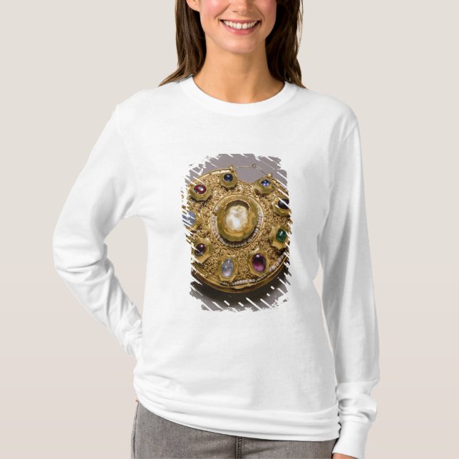 Kolt Medaillon, GoldSet mit Perlen und T-Shirt (Vorderseite)
