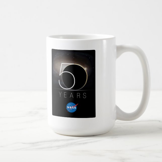 Kombinierte Tasse der NASAs (Rechts)