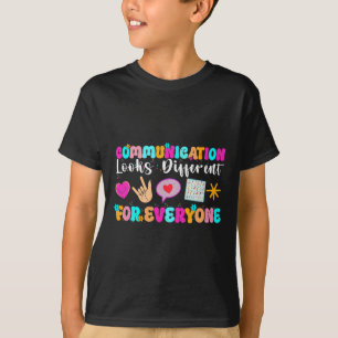 Kommunikation sieht für jeden Menschen mit Autismu T-Shirt