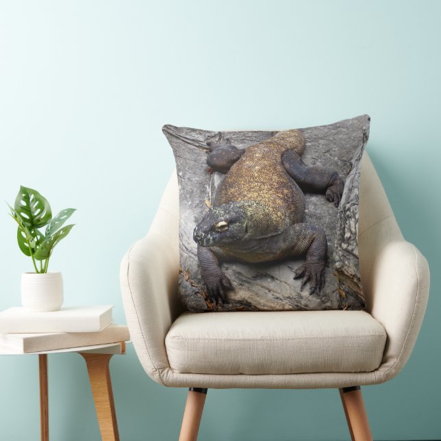 Komodo-Drachen-Felsen-Szene Kissen (Stuhl )