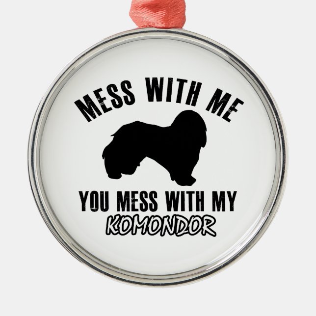 komondor Entwürfe Ornament Aus Metall (Vorne)