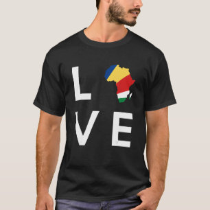 Komoren Flag Liebe Afrika Kontinentale Silhouette  T-Shirt