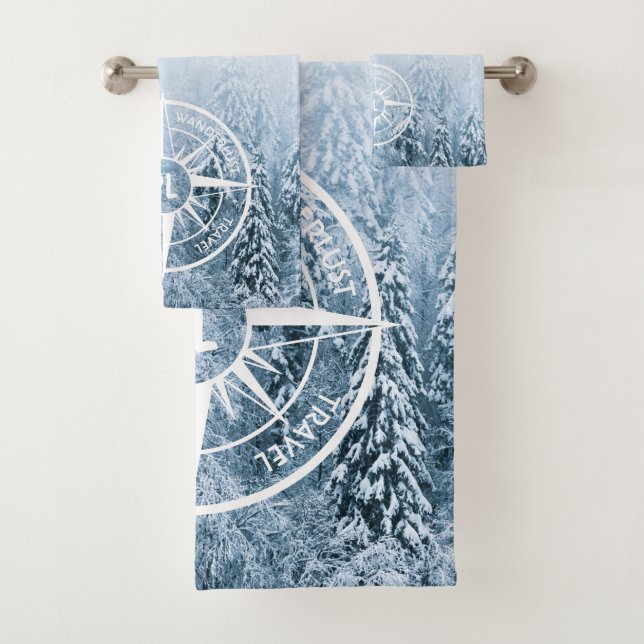 Kompass-Sternemblem monogramm Winterfichtenwald Badhandtuch Set (Insitu)