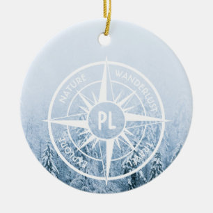 Kompass-Sternemblem monogramm Winterfichtenwald Keramik Ornament