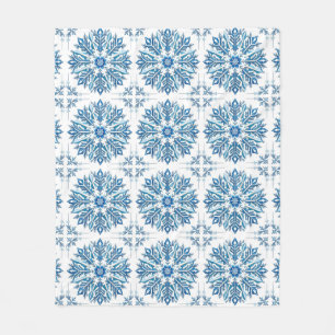 Komplexes blaues Schneeflockendesign  Fleecedecke