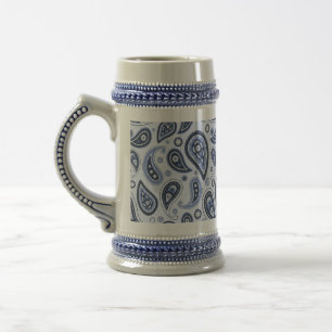 Komplexes florales Paisley-Druckdesign Bierglas