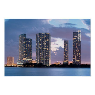 Kondominiumtürme in der Ufergegend in Miami Poster