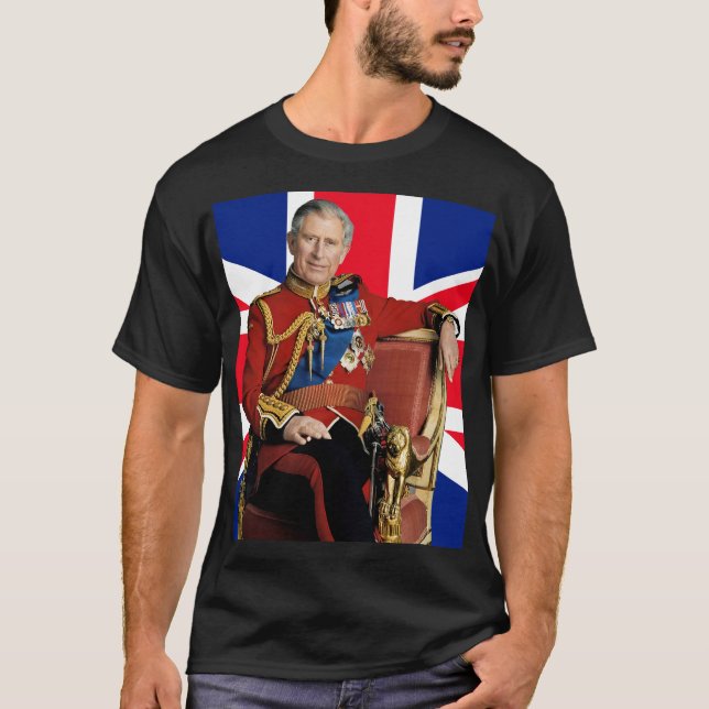 König Charles III. mit britischer Flagge T-Shirt (Vorderseite)