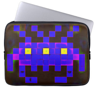 König der Weltrauminvasion (Version B) Laptopschutzhülle