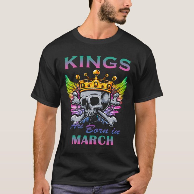 Könige sind im März geboren T-Shirt (Vorderseite)