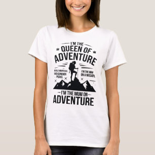 Königin des Abenteuer-Wanderns Mutter-Typografie-D T-Shirt
