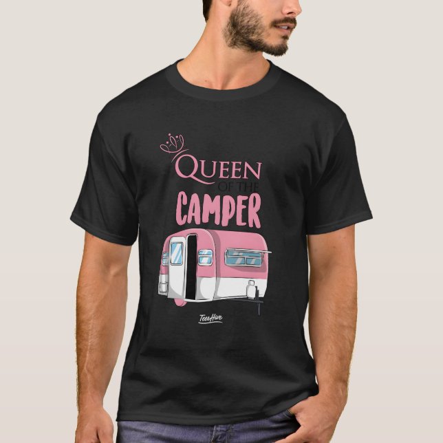 Königin des Camper Funny Camping Königin Themed T-Shirt (Vorderseite)