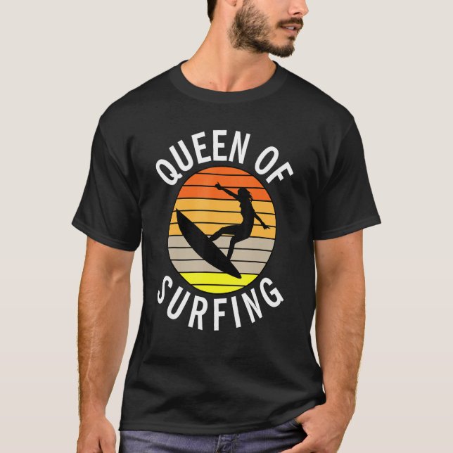 Königin des Surfens Weckend Surfer T-Shirt (Vorderseite)