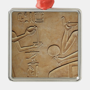 Königin Kawit an ihrer Toilette Silbernes Ornament