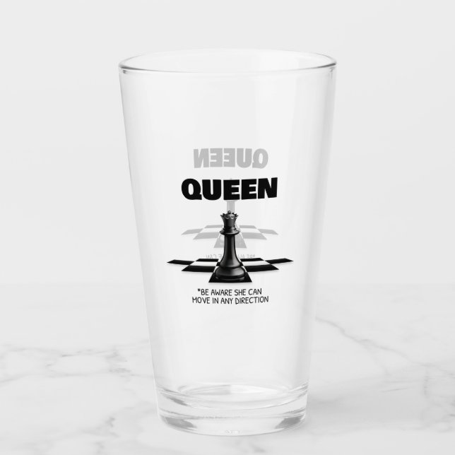 Königin Schach sollte sich bewusst sein, dass sie  Glas (Vorderseite)