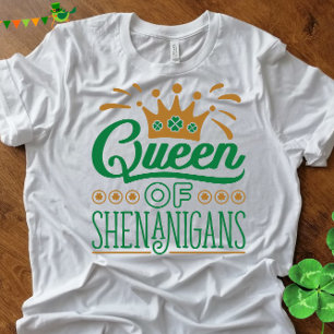 Königin von Shenanigans St. Patrick's Day T-Shirt