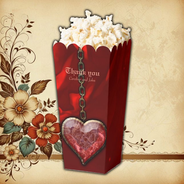 Königliche Dunkelheit, gotisches Herz und Schädel. Geschenkschachtel (Von Creator hochgeladen)