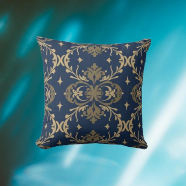 Königliche Majestät Kissen (Von Creator hochgeladen)