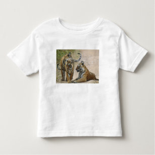 Königlicher bengalischer Tiger und Junge eine, Kleinkind T-shirt