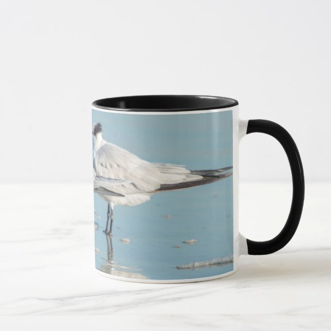 Königseeschwalben am Strand Tasse (Rechts)