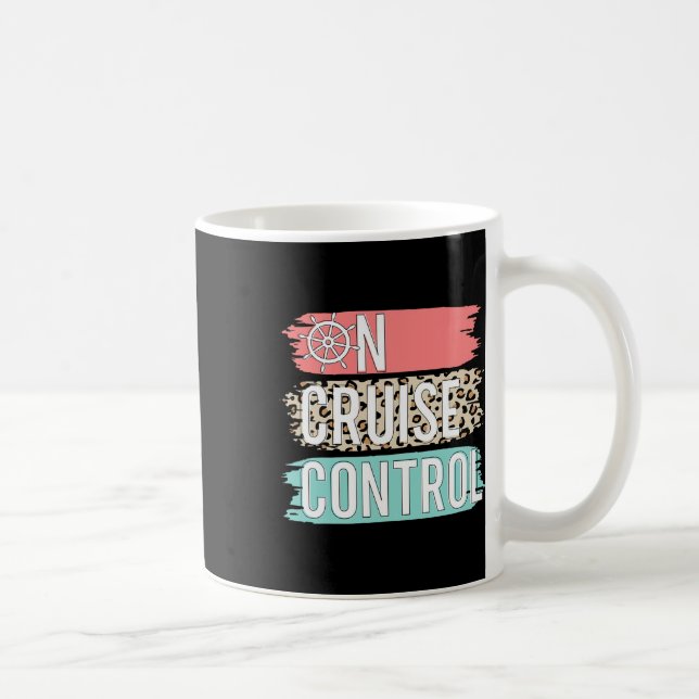 Kontrolle auf Kreuzfahrtschiff Sonniger Sommerferi Kaffeetasse (Rechts)
