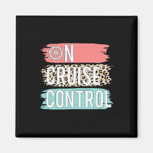 Kontrolle auf Kreuzfahrtschiff Sonniger Sommerferi Magnet