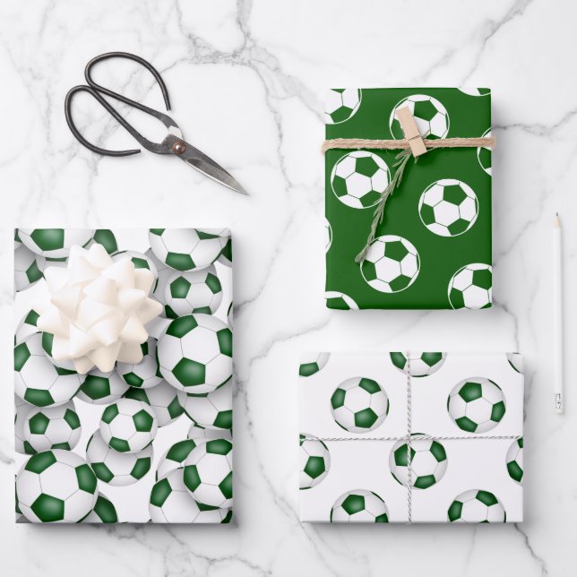 Koordinationsmuster Set grüne Fußballbälle Geschenkpapier Set (Vorderseite)